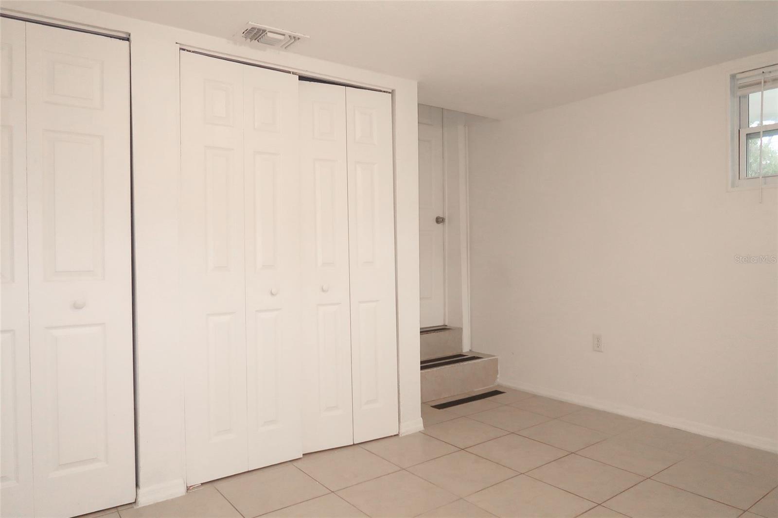 4829 6th St Property Photo 19