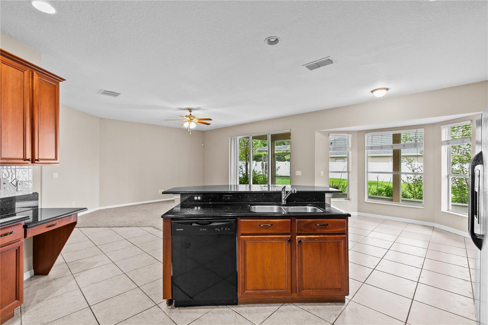 6500 Bayboro Ct Property Photo 12