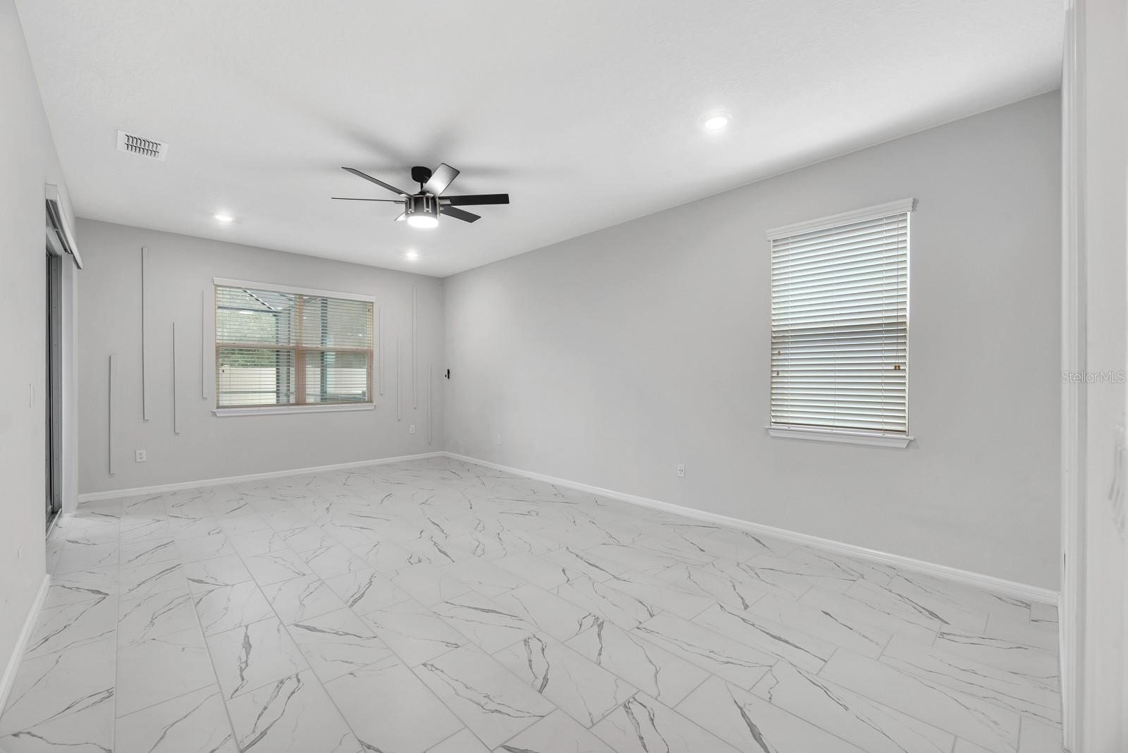 12919 Willow Grove Dr Property Photo 16