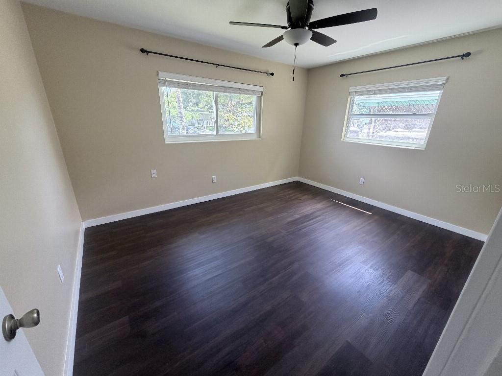 2209 Euclid Cir S Property Photo 6
