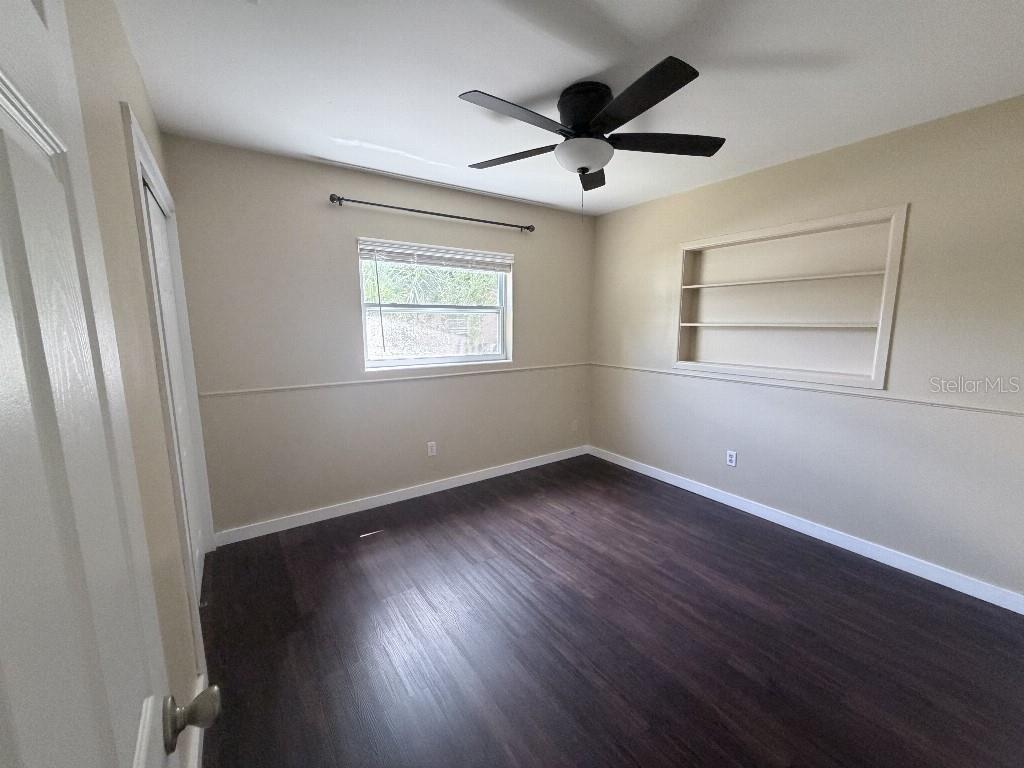 2209 Euclid Cir S Property Photo 8