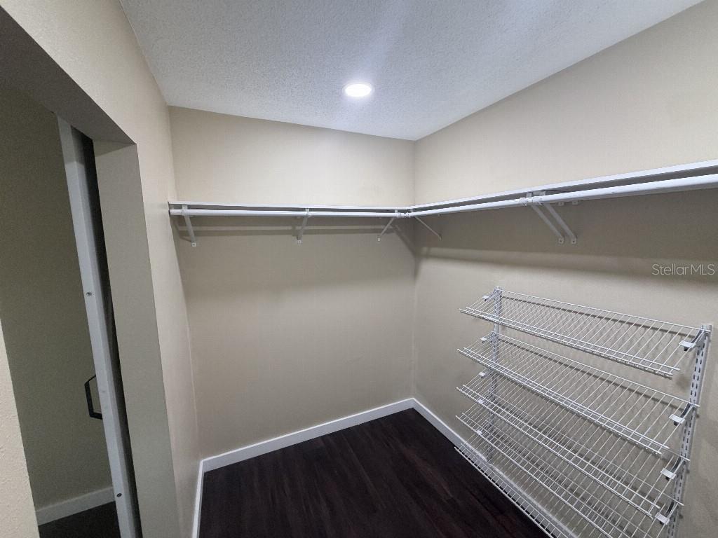 2209 Euclid Cir S Property Photo 27