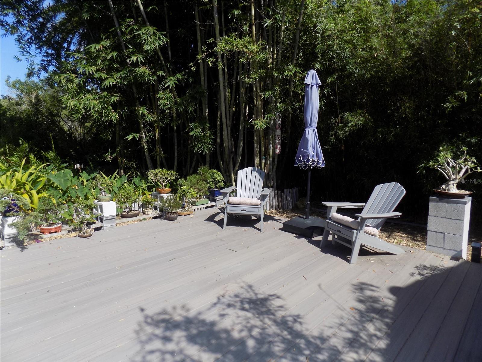 1874 Wateroak Dr W Property Photo 19