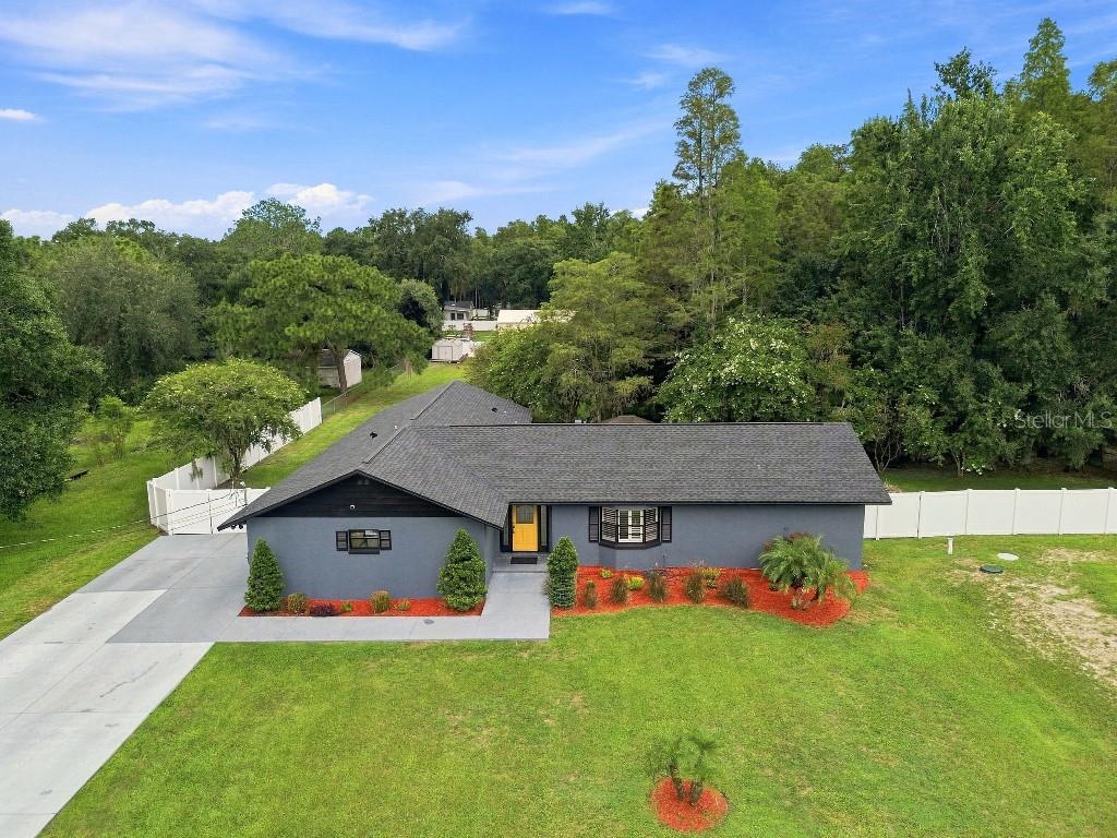 17933 EAGLE LN
