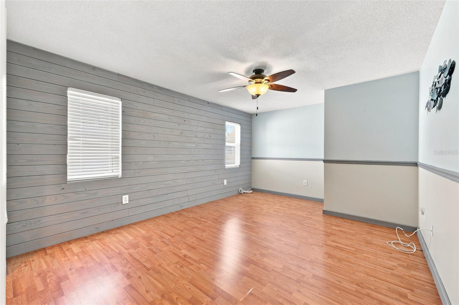 2069 Kingfisher Dr Property Photo 29