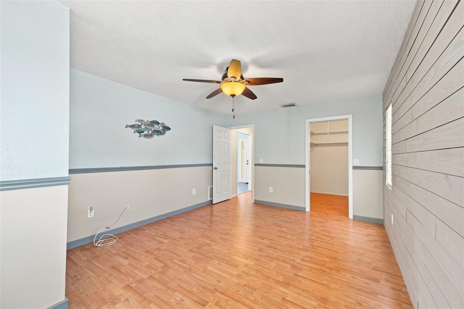 2069 Kingfisher Dr Property Photo 31