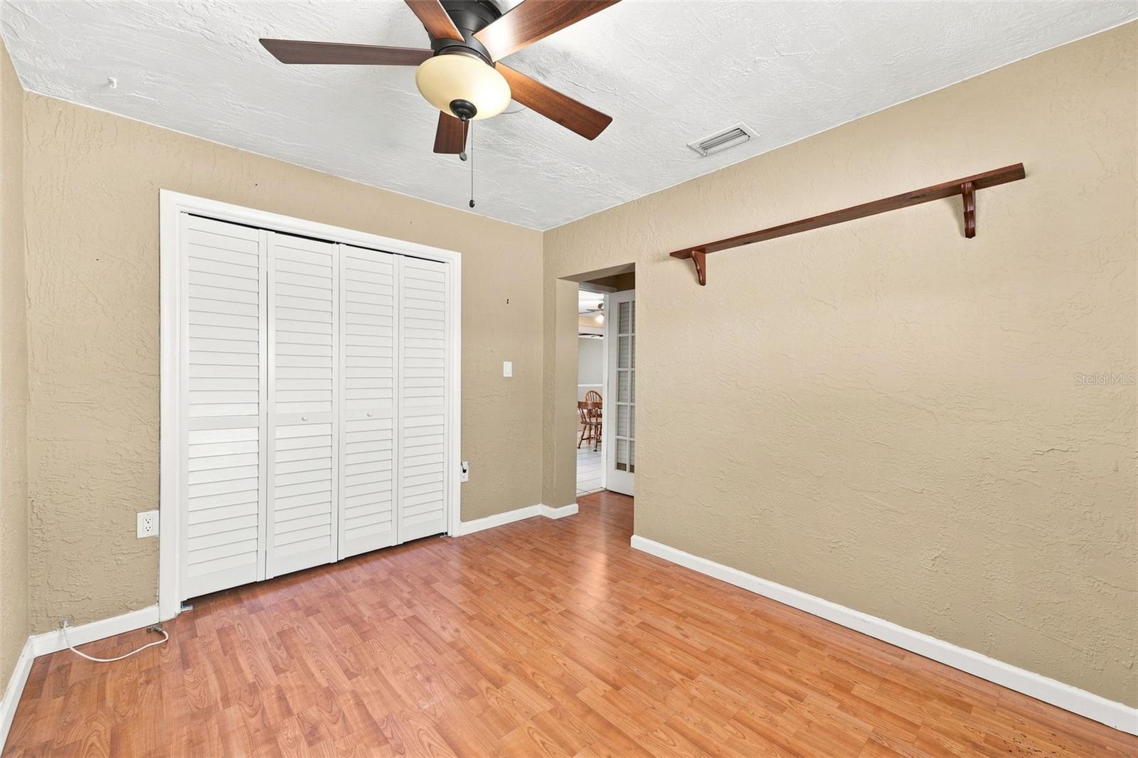 2069 Kingfisher Dr Property Photo 34