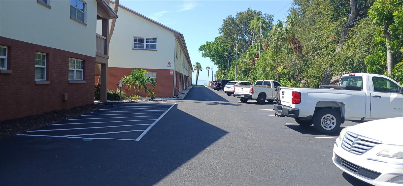 650 Pinellas Point Dr S #110 Property Photo 20