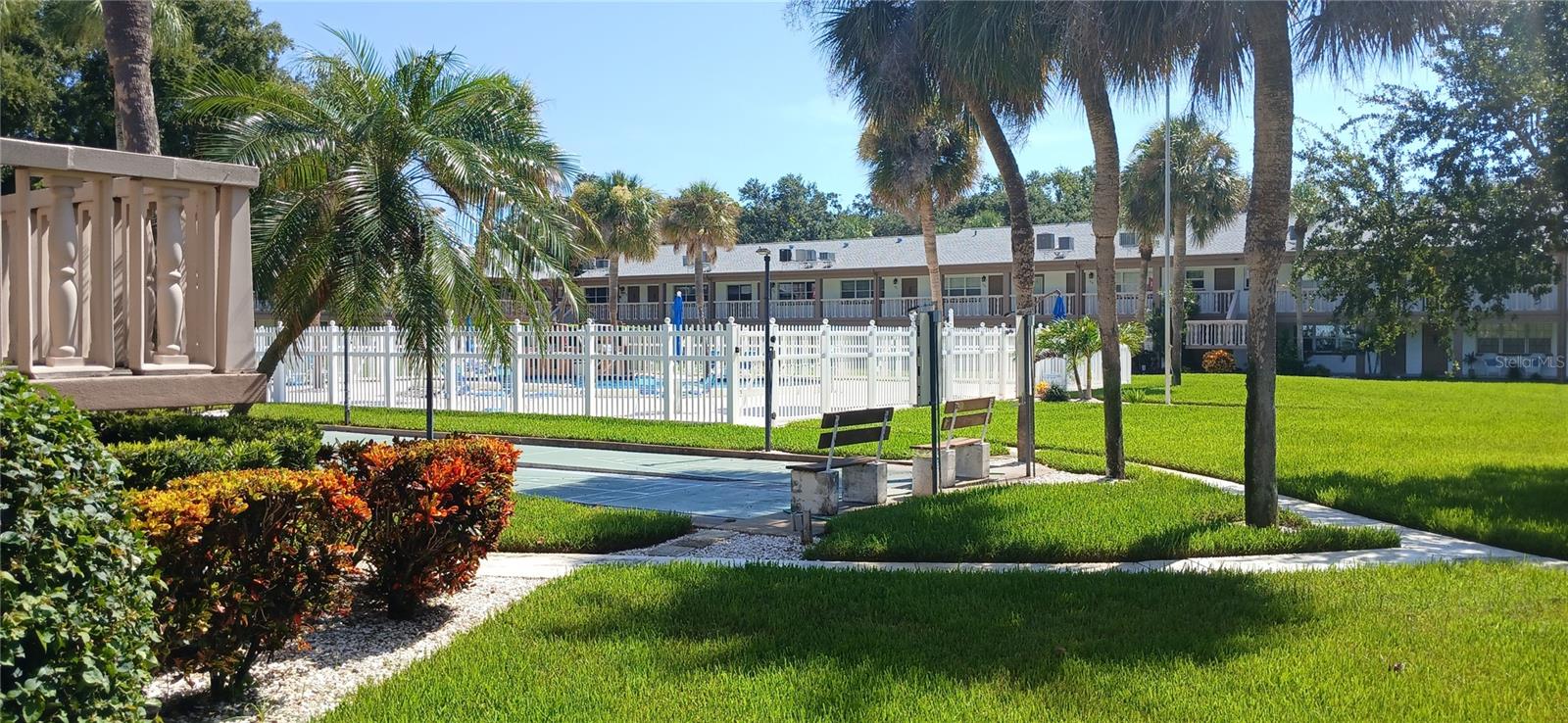 650 Pinellas Point Dr S #110 Property Photo 23