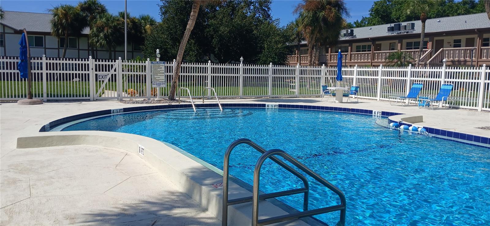 650 Pinellas Point Dr S #110 Property Photo 25