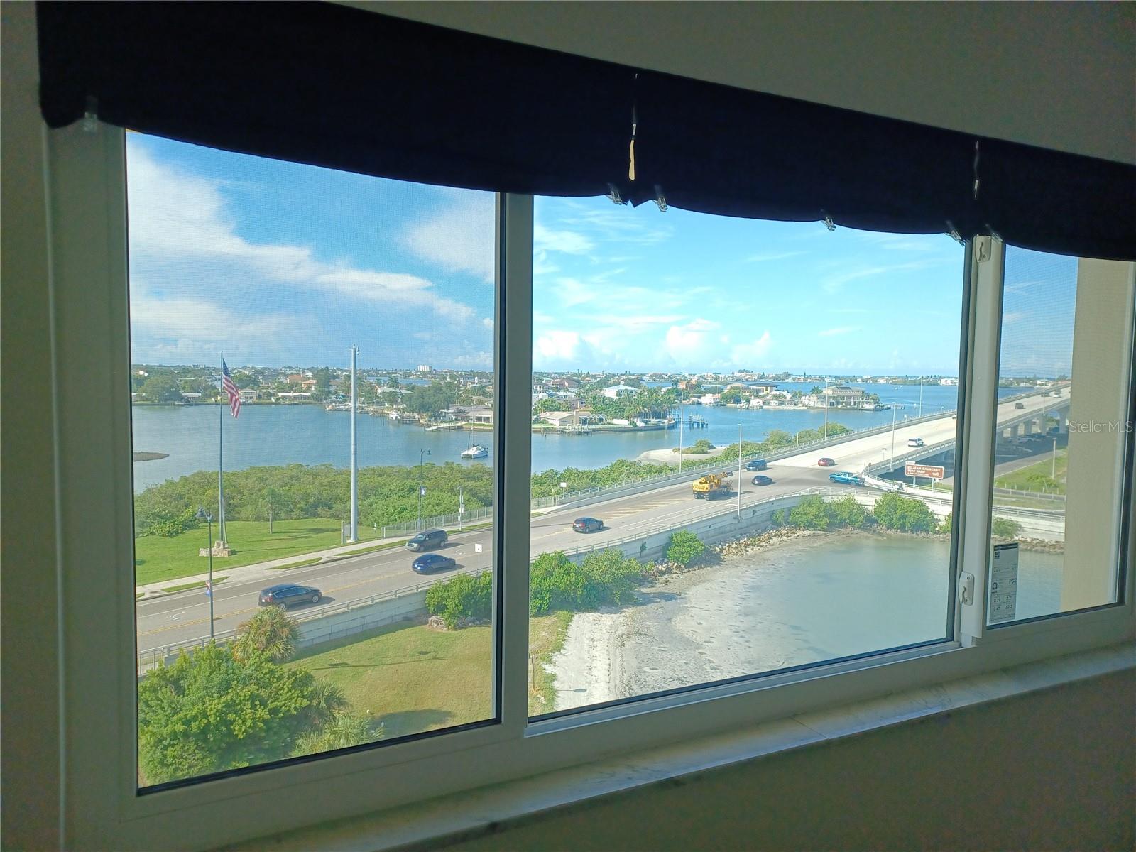 100 Bluff View Dr #603c Property Photo 23