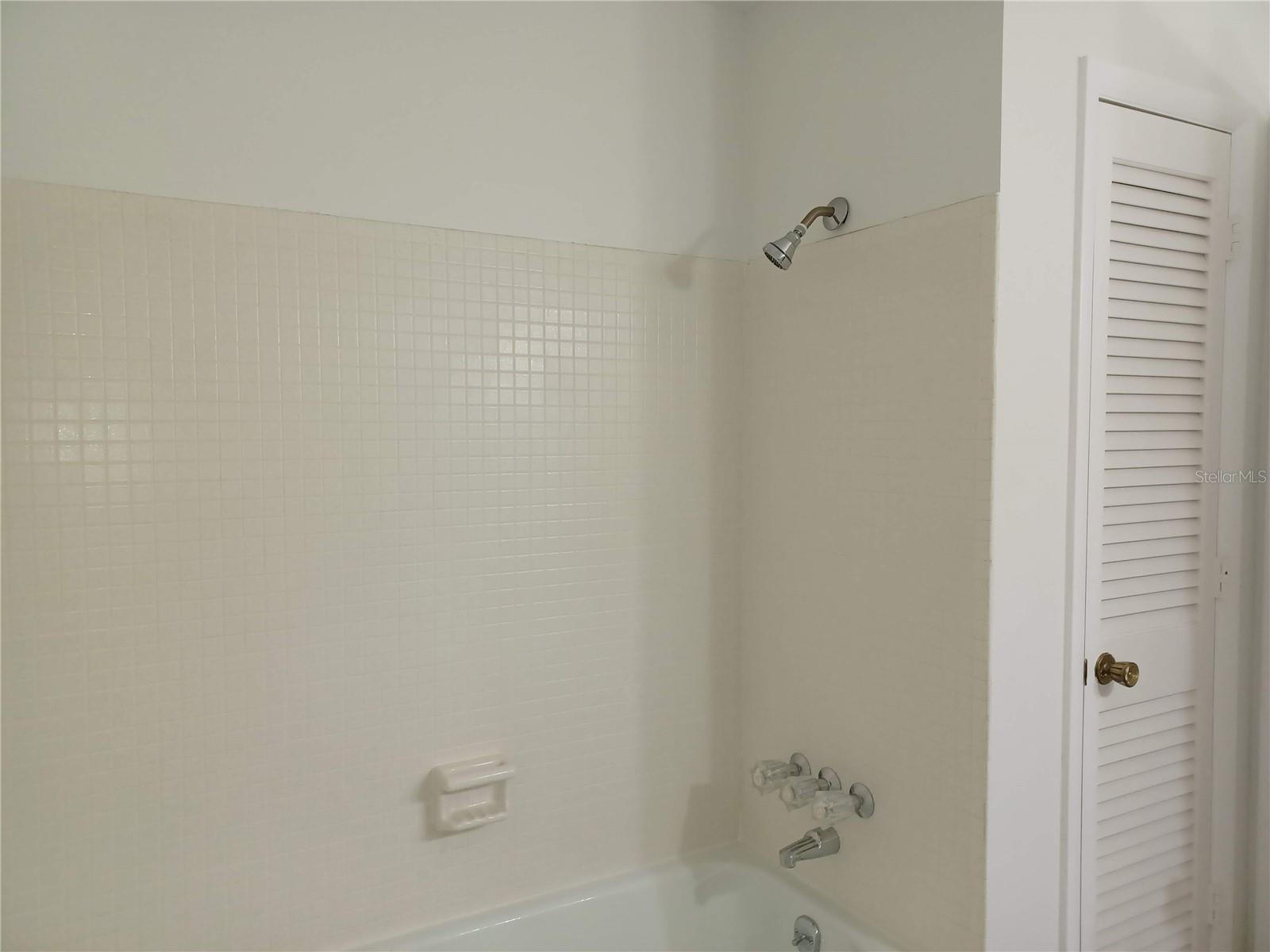 100 Bluff View Dr #603c Property Photo 26