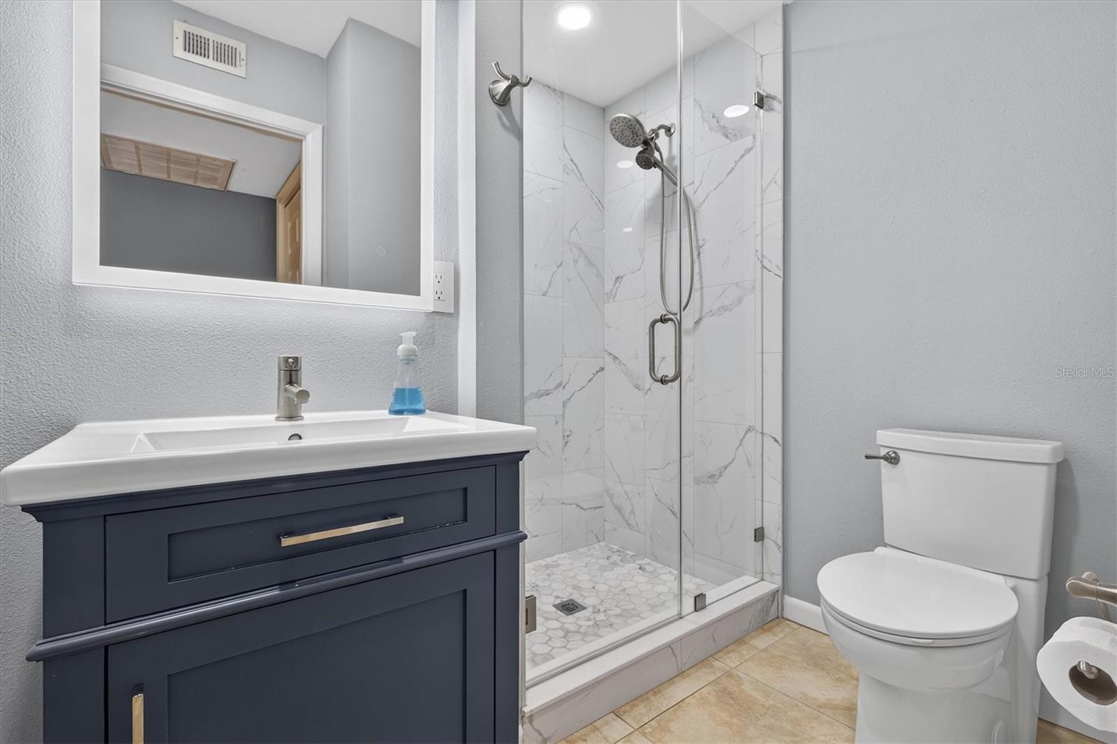 2631 Royal Liverpool Dr Property Photo 6
