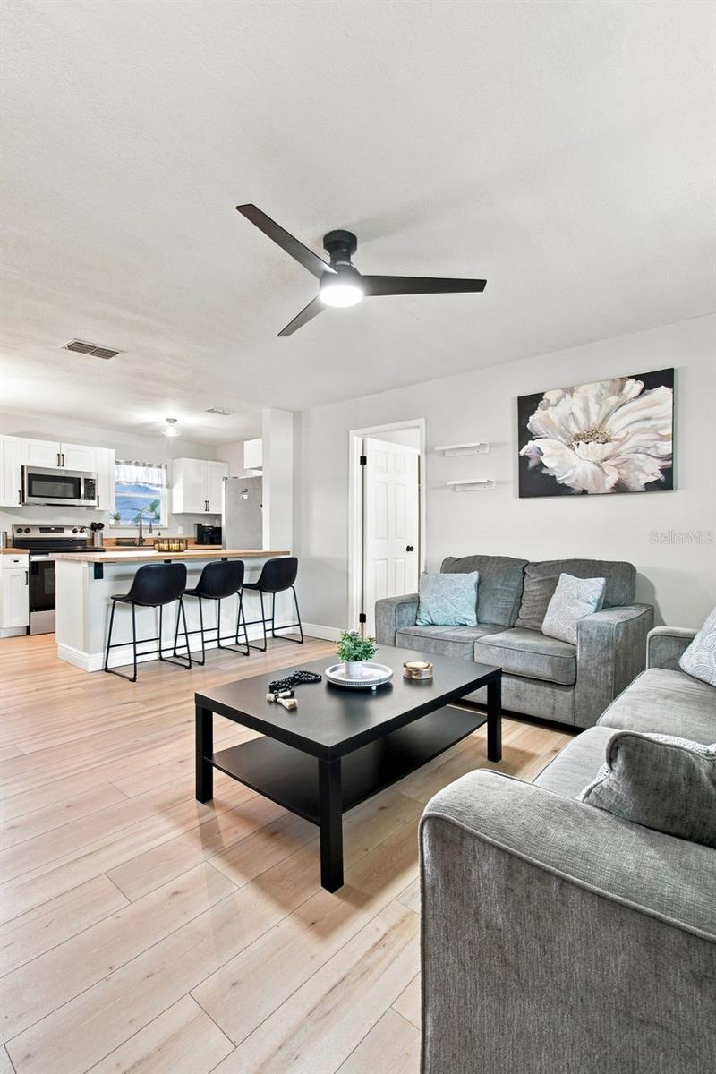 5206 Parade St Property Photo 6