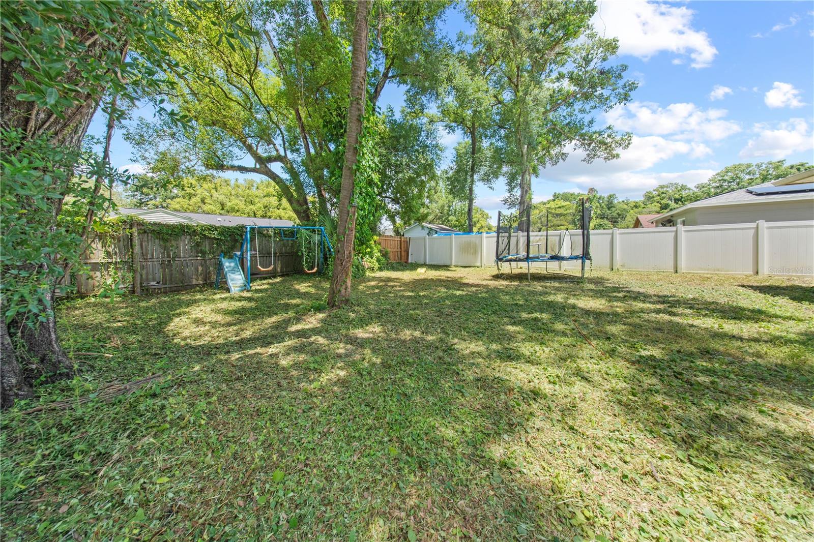 1806 E Curtis St Property Photo 20