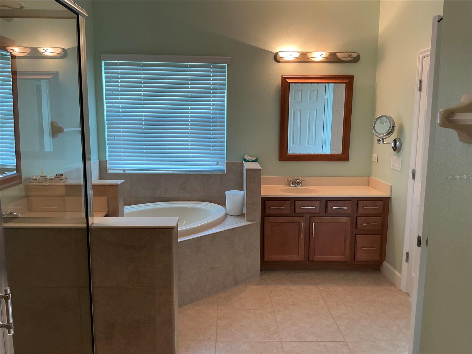 7059 Islamorada Cir Property Photo 19