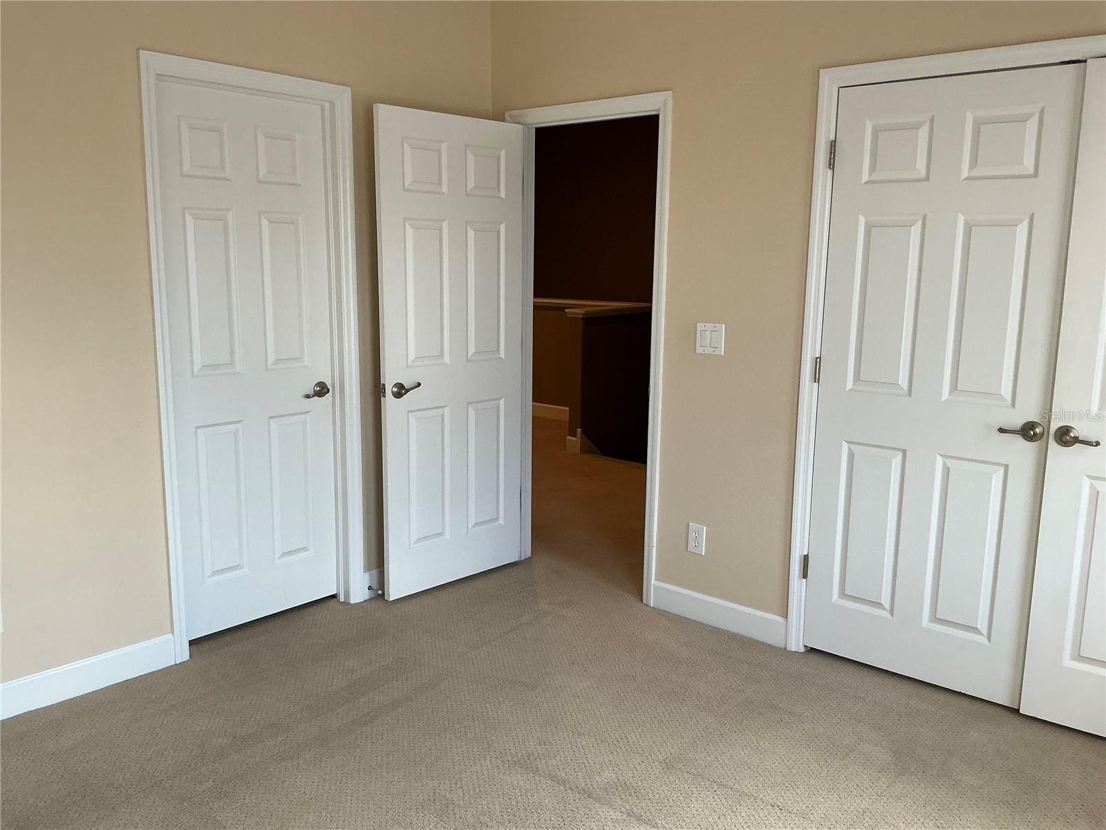 7059 Islamorada Cir Property Photo 26