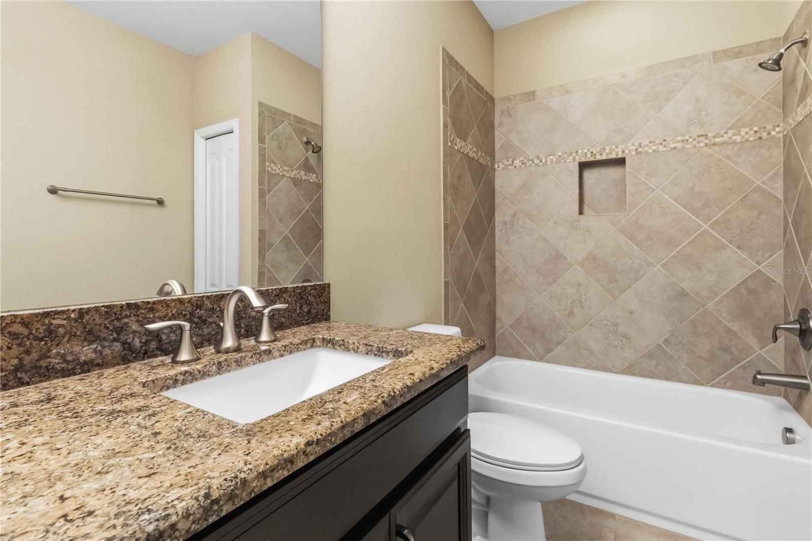 11009 Charmwood Dr Property Photo 36