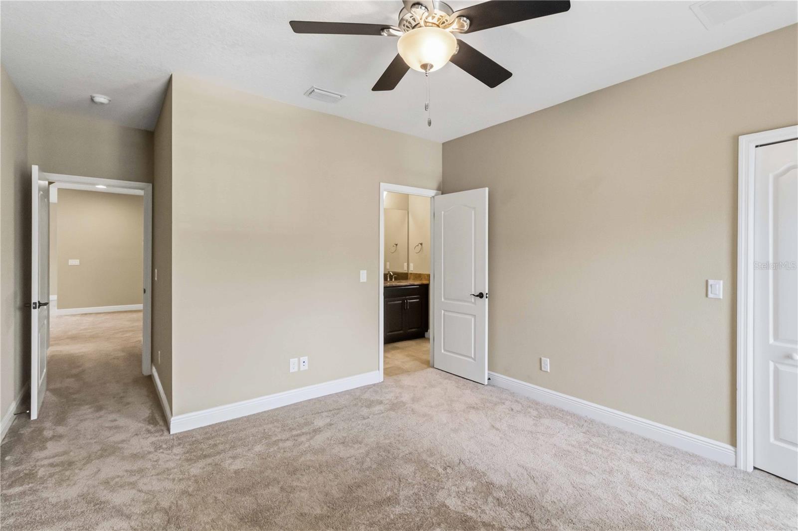 11009 Charmwood Dr Property Photo 43