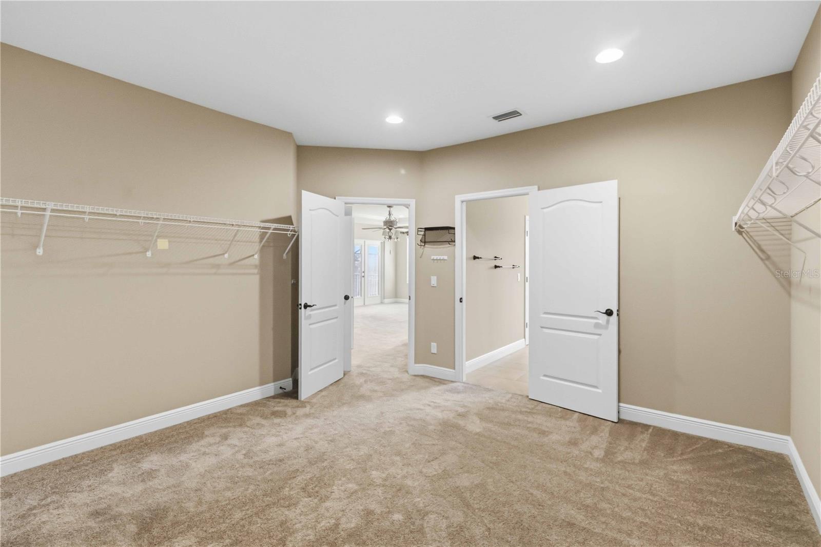 11009 Charmwood Dr Property Photo 58