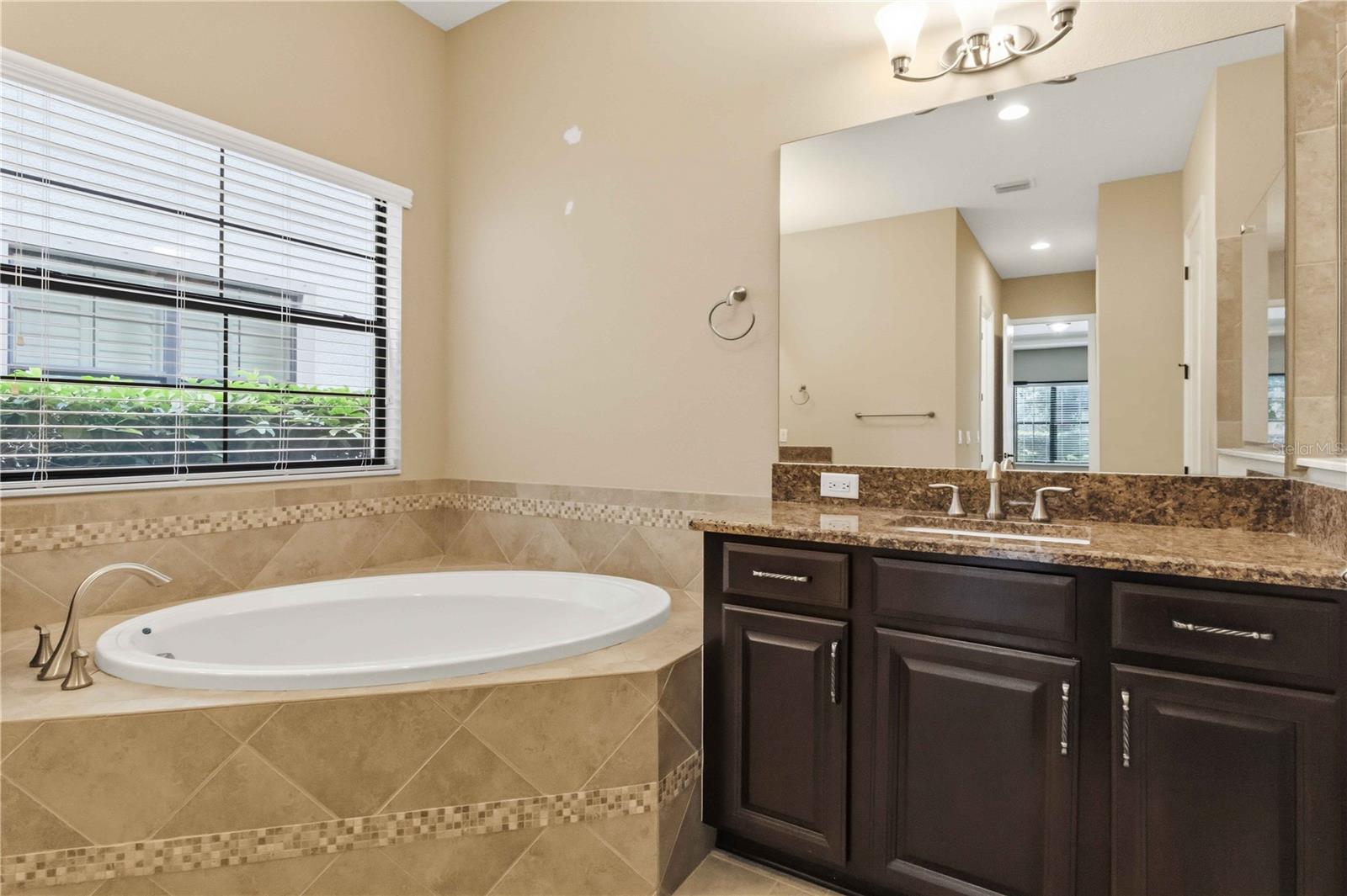 11009 Charmwood Dr Property Photo 66