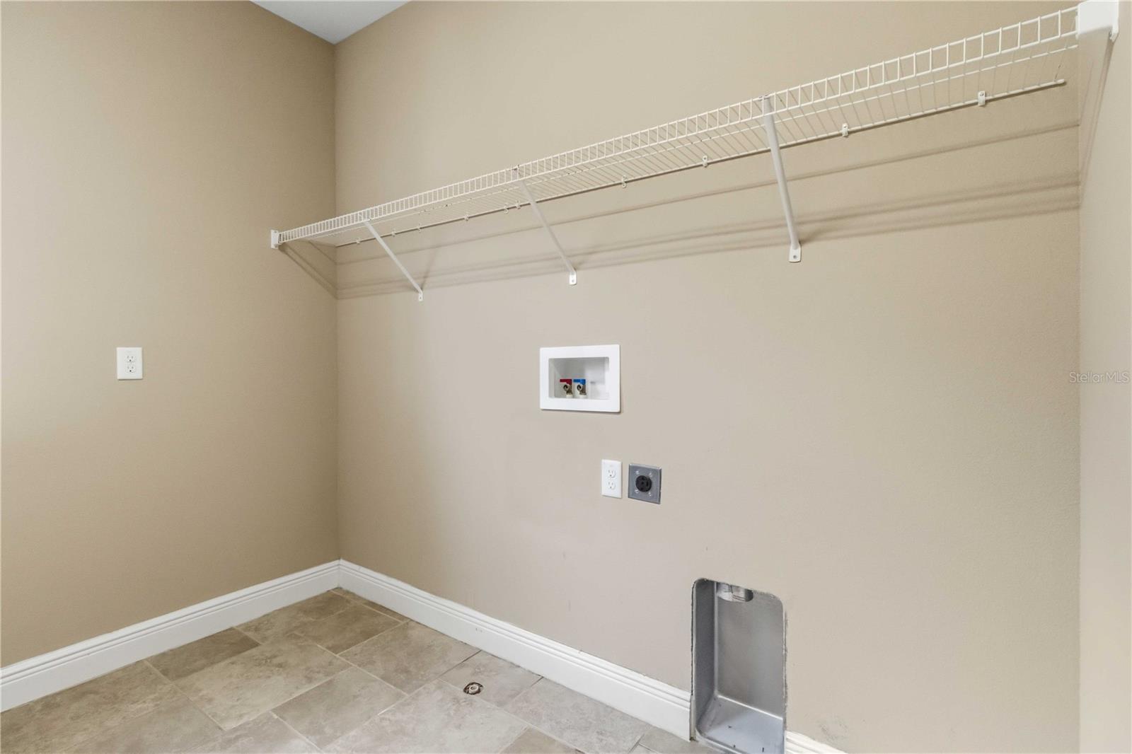 11009 Charmwood Dr Property Photo 77
