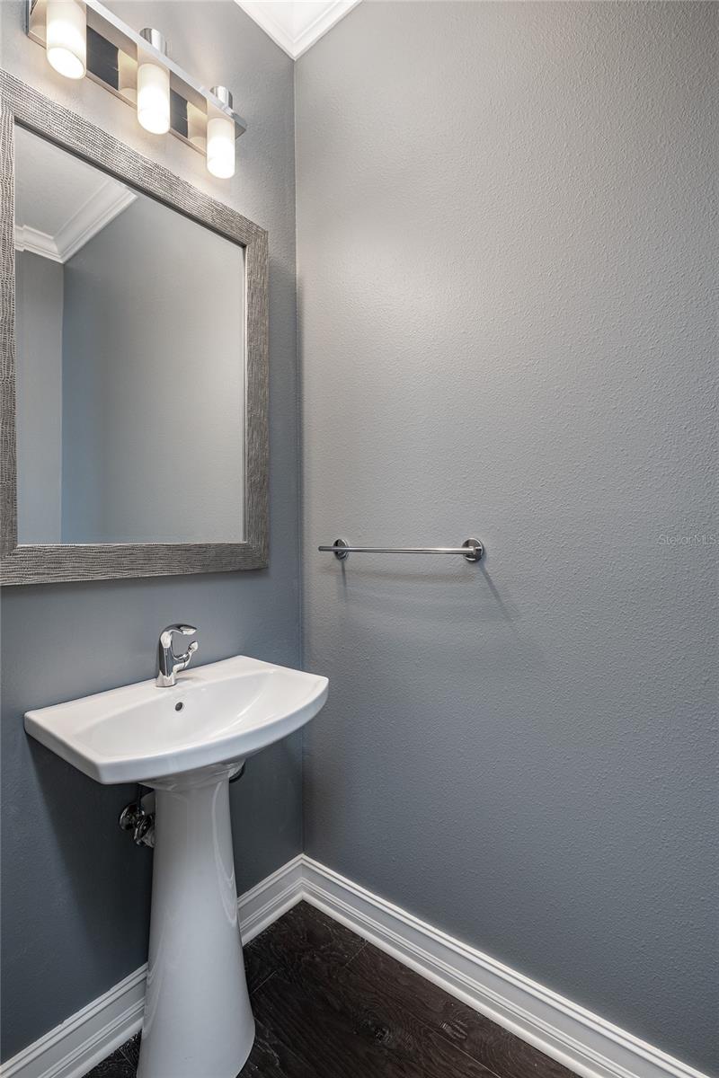 222 S Audubon Ave Property Photo 13