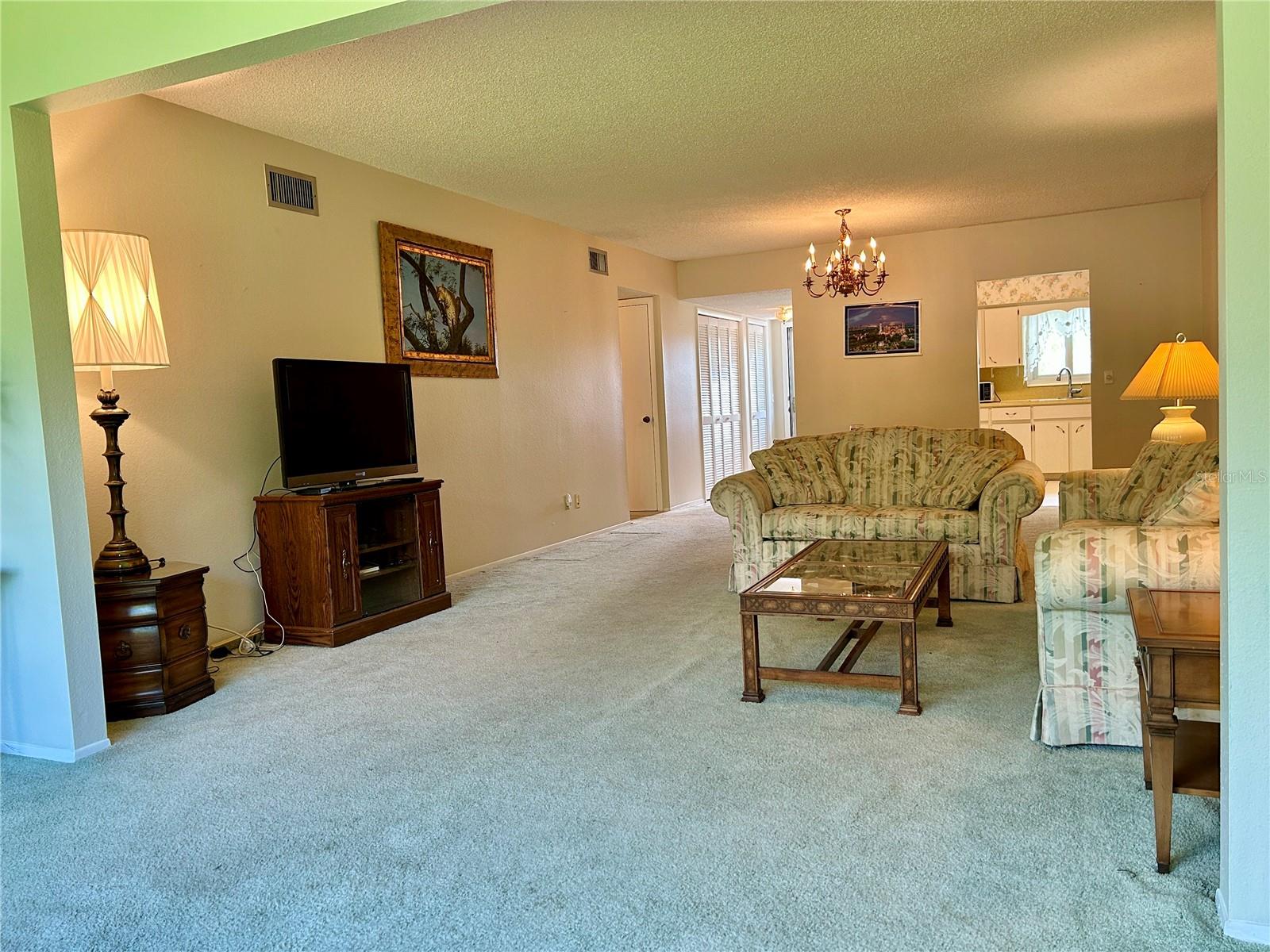 2340 Grecian Way #38 Property Photo 13