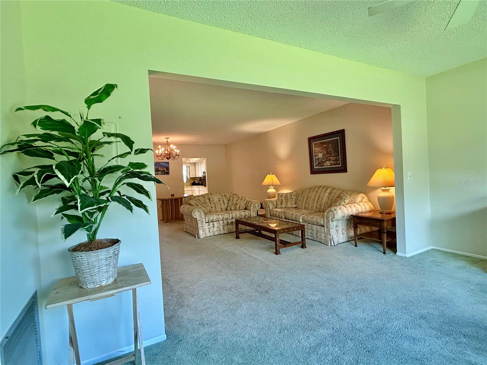 2340 Grecian Way #38 Property Photo 17