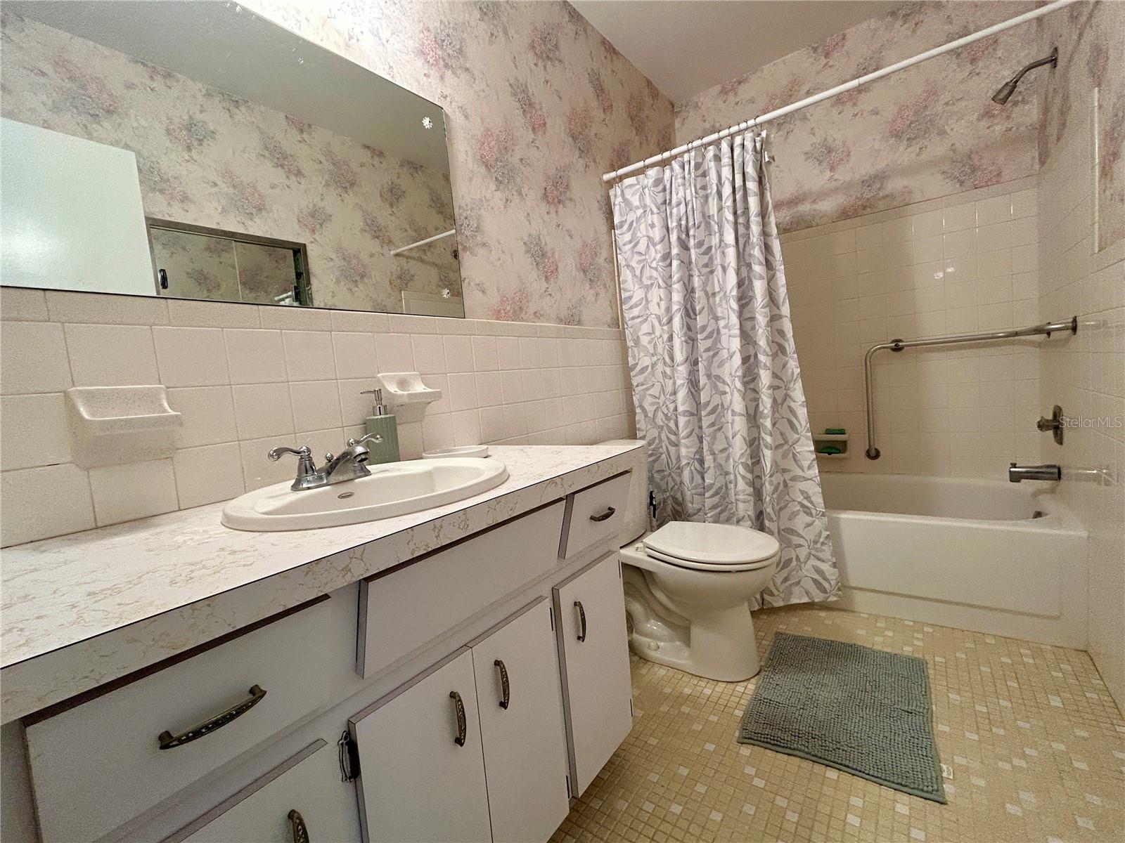 2340 Grecian Way #38 Property Photo 29