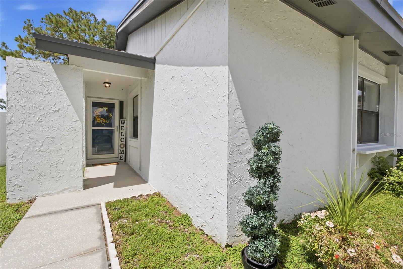 10816 Fairfield Village Dr Property Photo 5