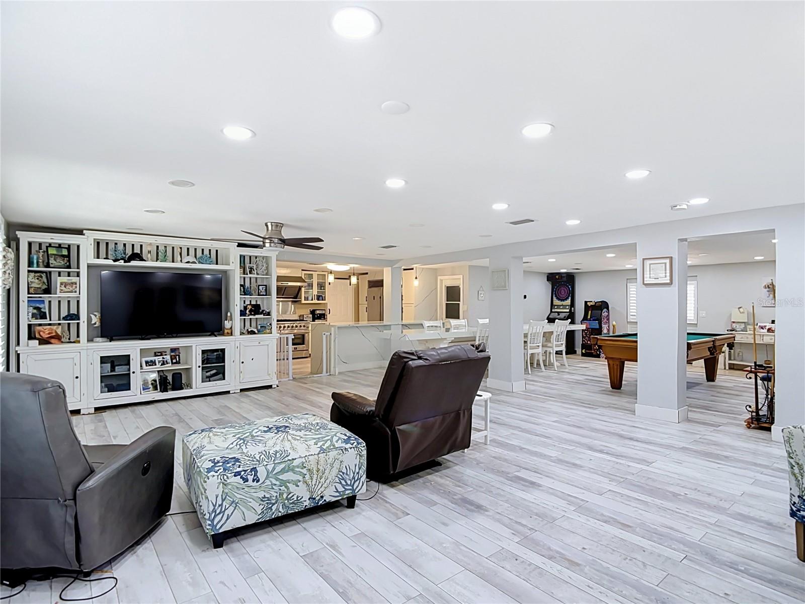 3516 Floramar Ter Property Photo 28