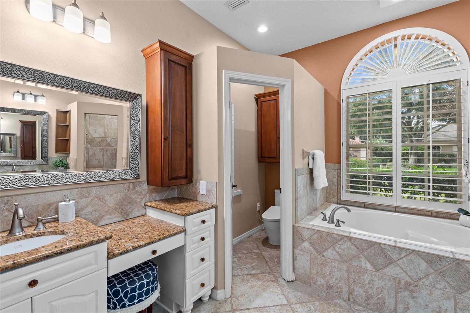 3626 Justin Dr Property Photo 38