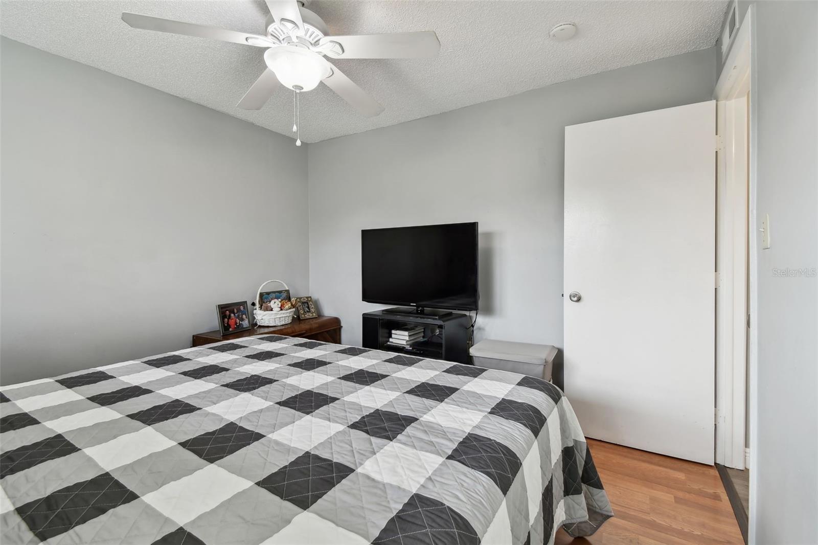 2650 Countryside Blvd #c309 Property Photo 34