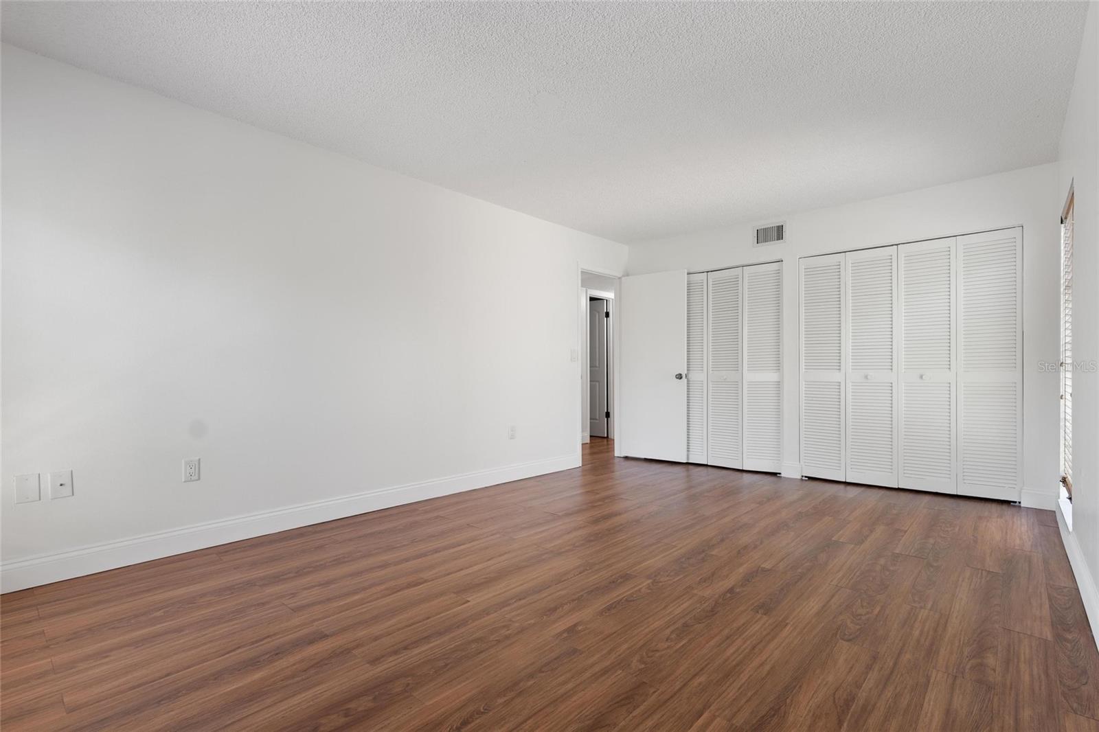 225 Country Club Dr #e343 Property Photo 21