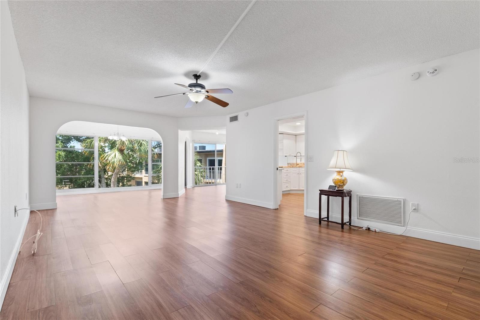 225 Country Club Dr #e343 Property Photo 22