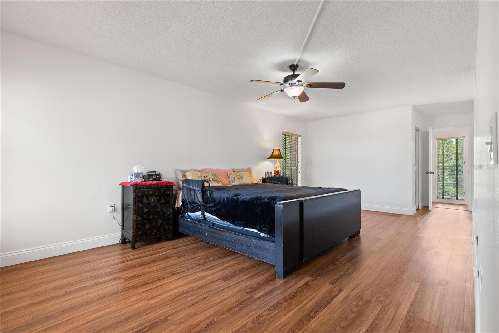 225 Country Club Dr #e343 Property Photo 32