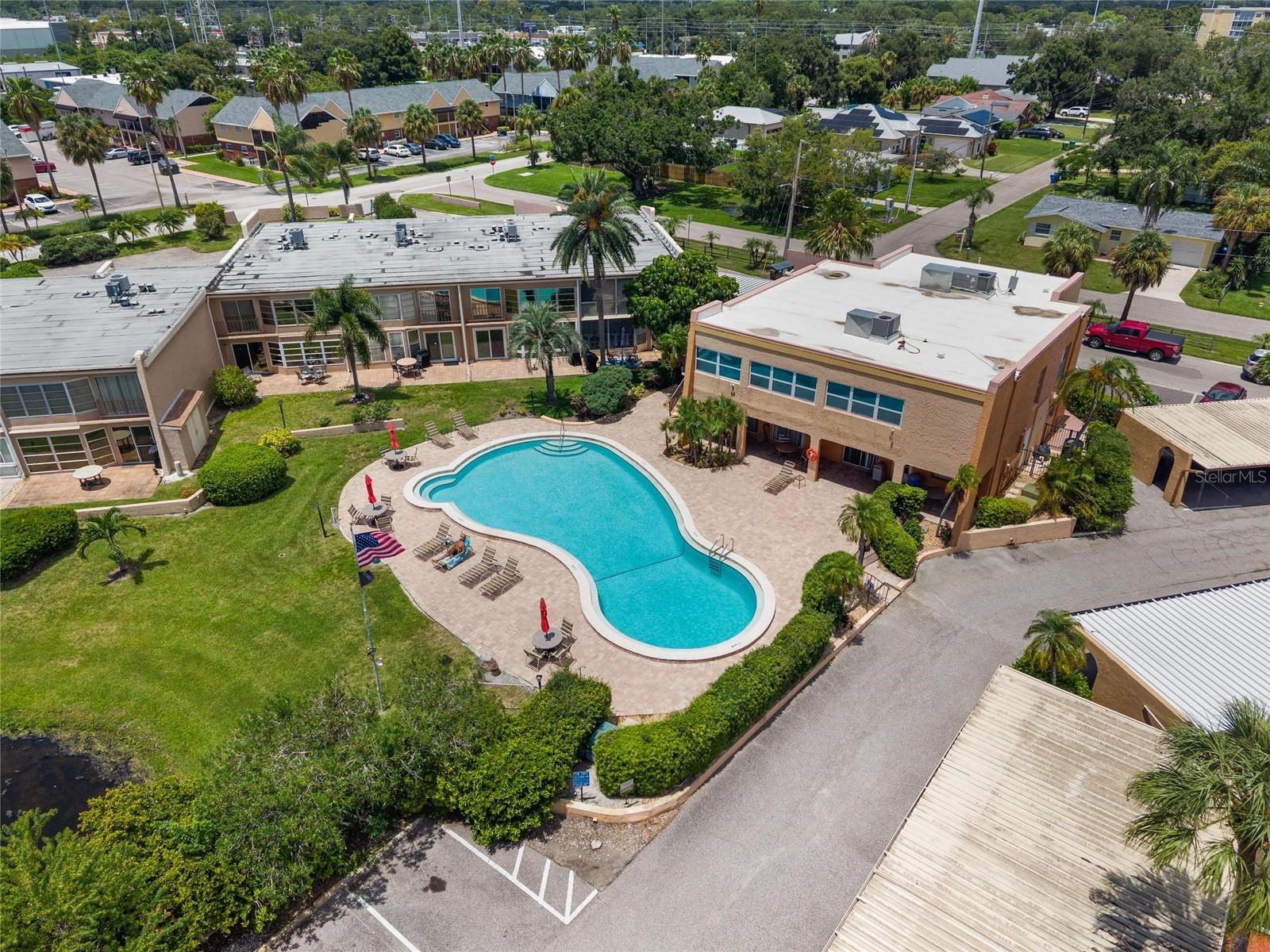 225 Country Club Dr #e343 Property Photo 45