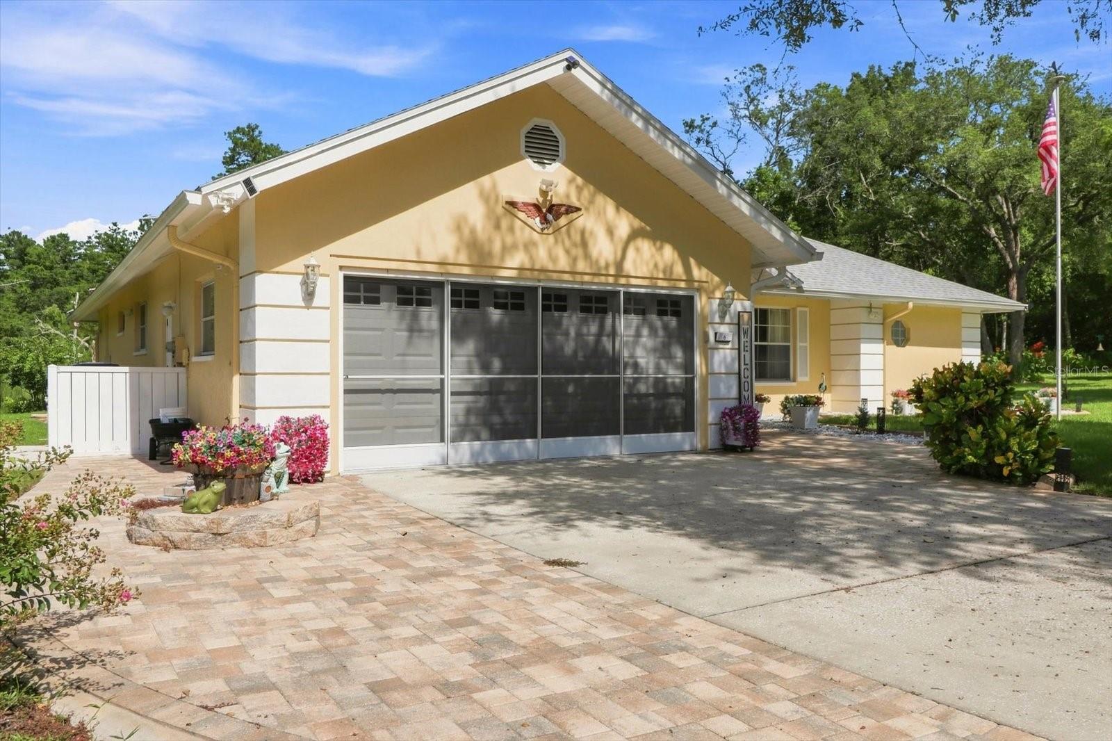 6 Dusty Miller Ct Property Photo 2