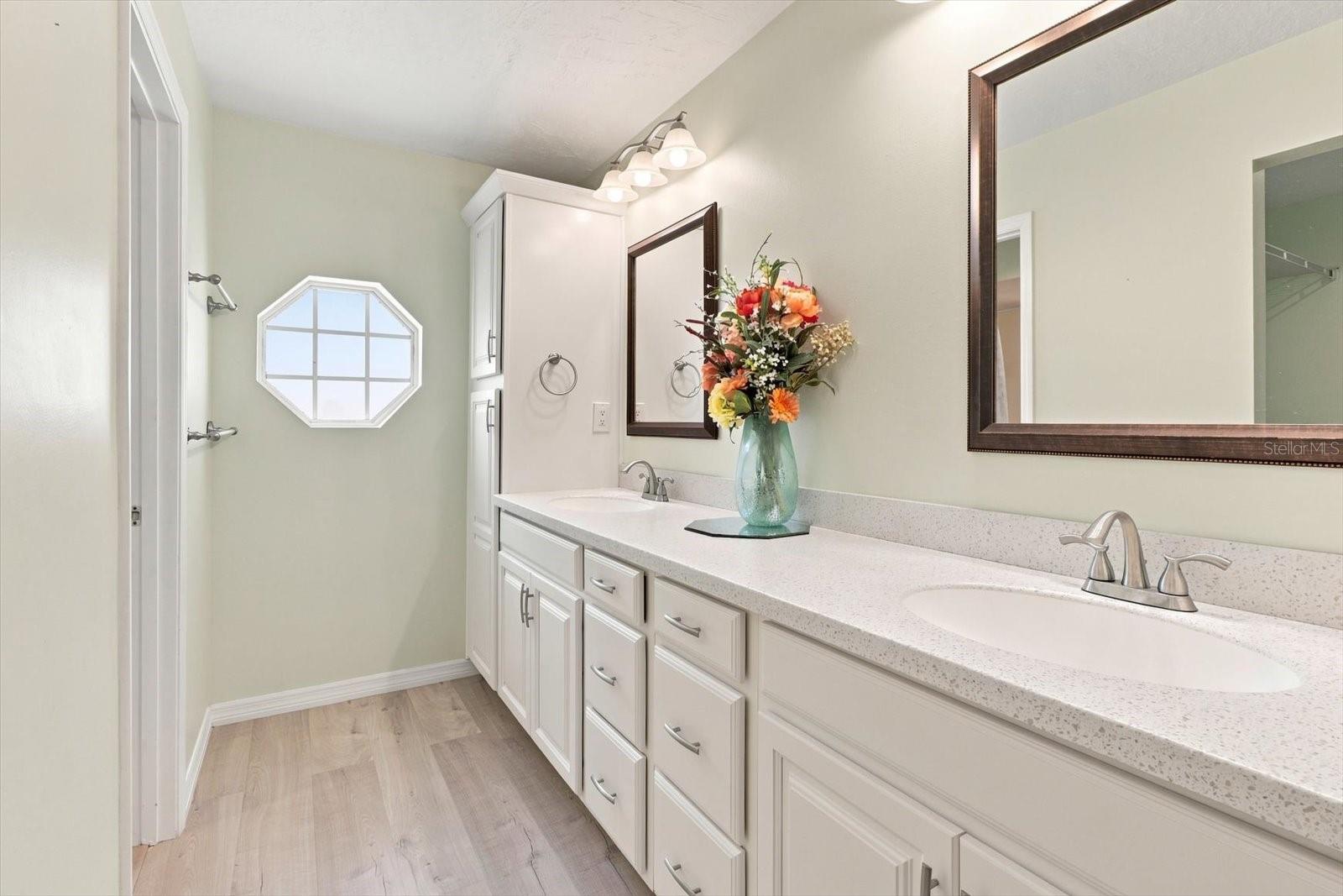 6 Dusty Miller Ct Property Photo 14