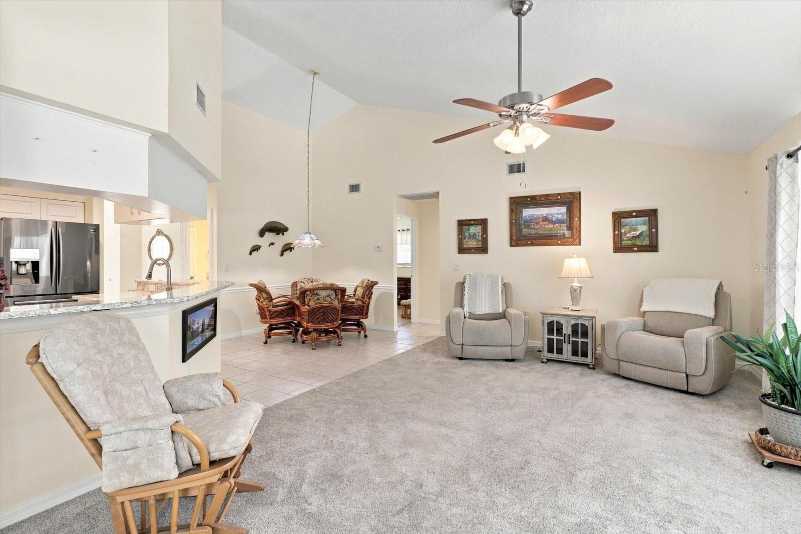 6 Dusty Miller Ct Property Photo 20