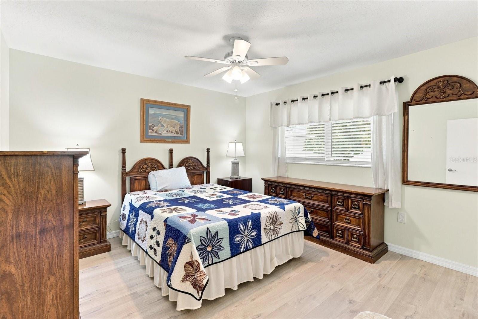 6 Dusty Miller Ct Property Photo 25