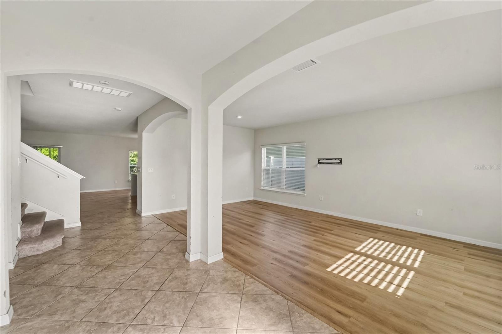 2121 Branding Iron Ct Property Photo 5