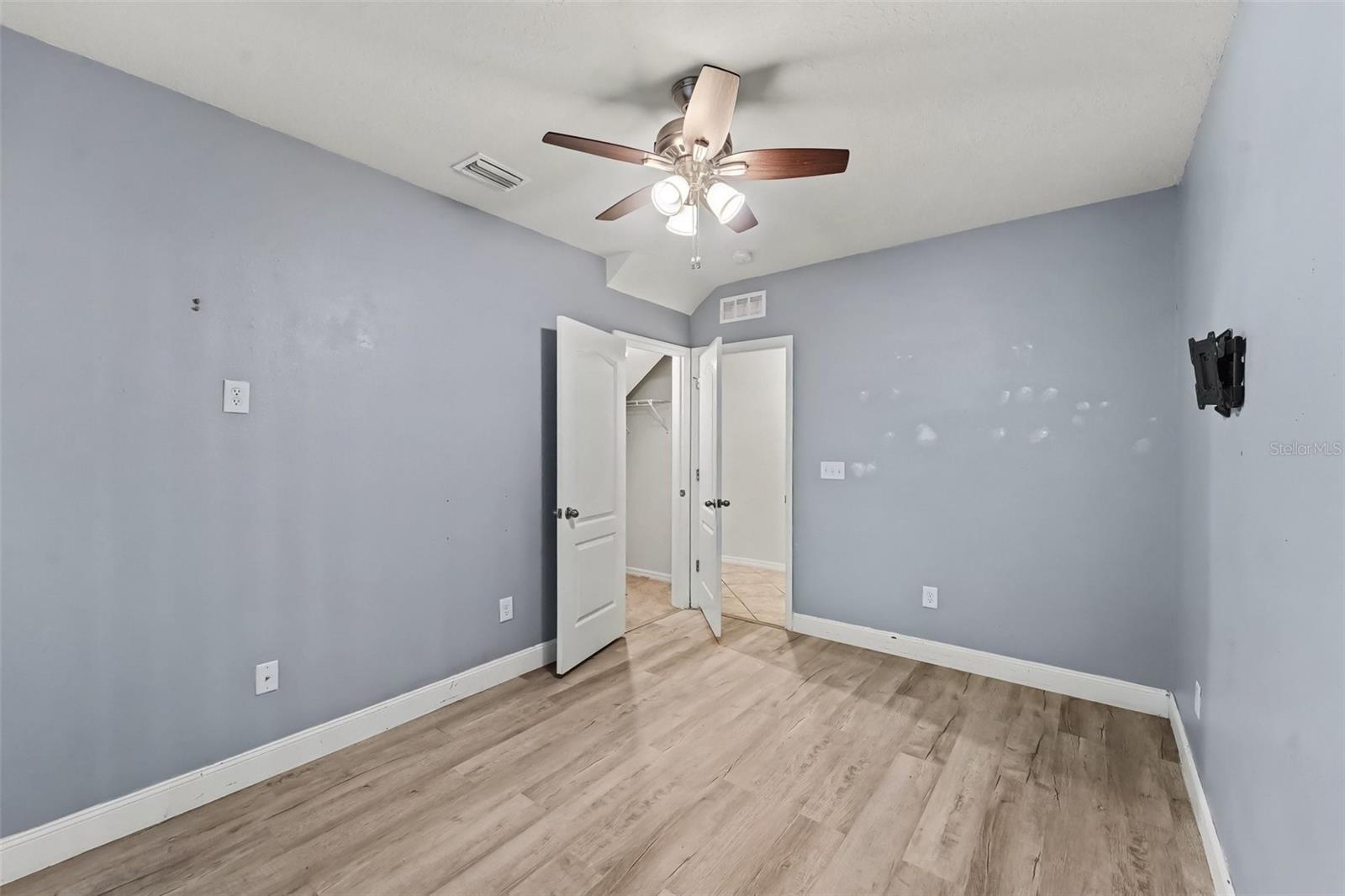 2121 Branding Iron Ct Property Photo 12