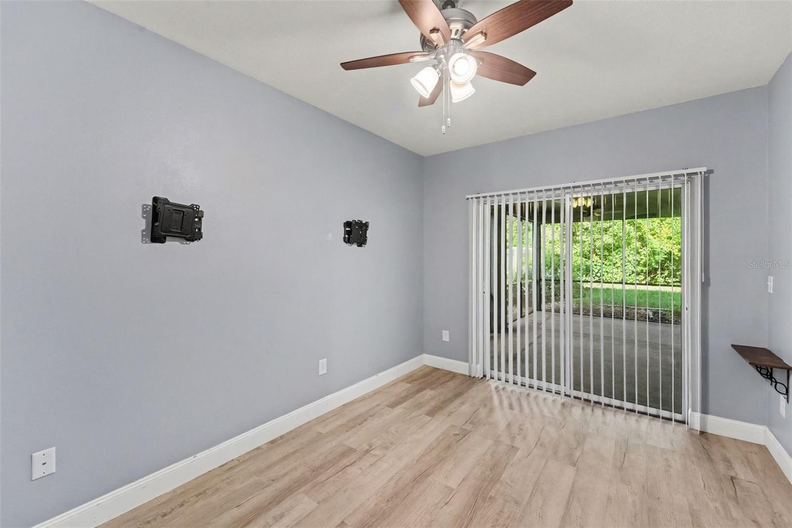 2121 Branding Iron Ct Property Photo 13