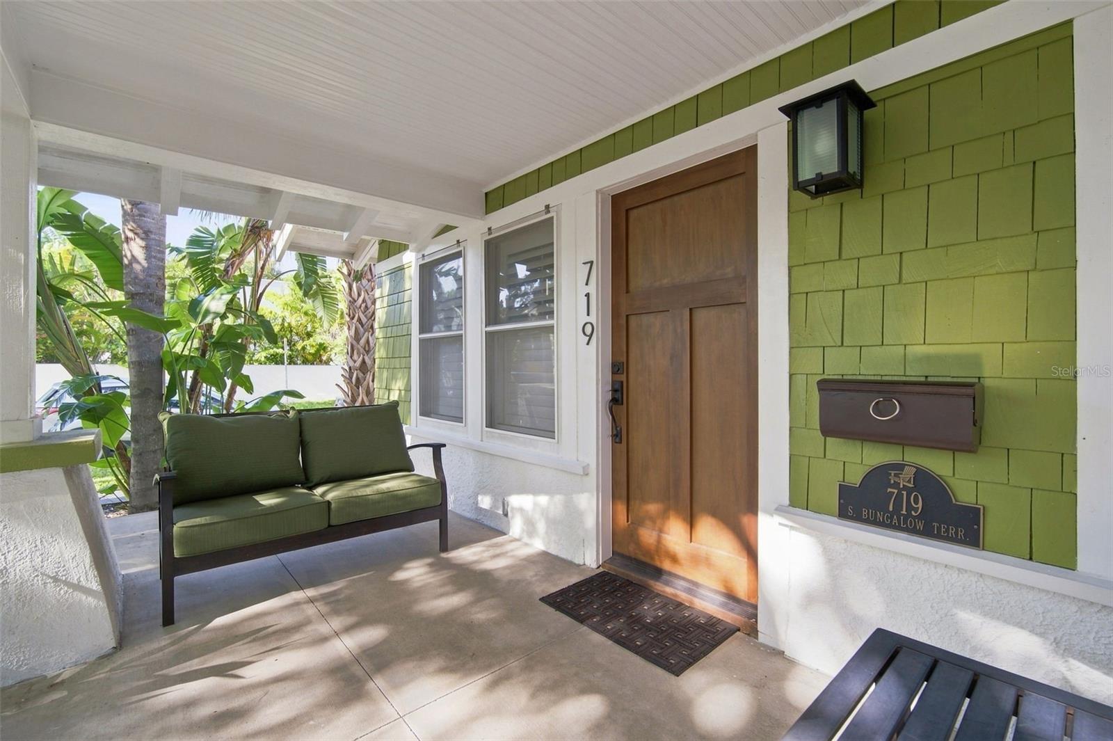 719 S Bungalow Ter Property Photo 3