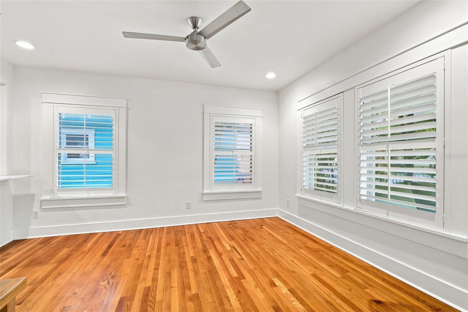 719 S Bungalow Ter Property Photo 32