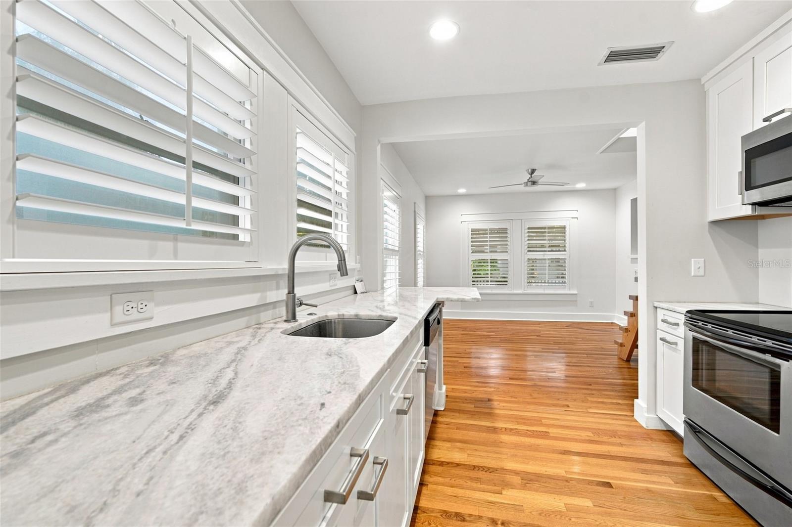 719 S Bungalow Ter Property Photo 36