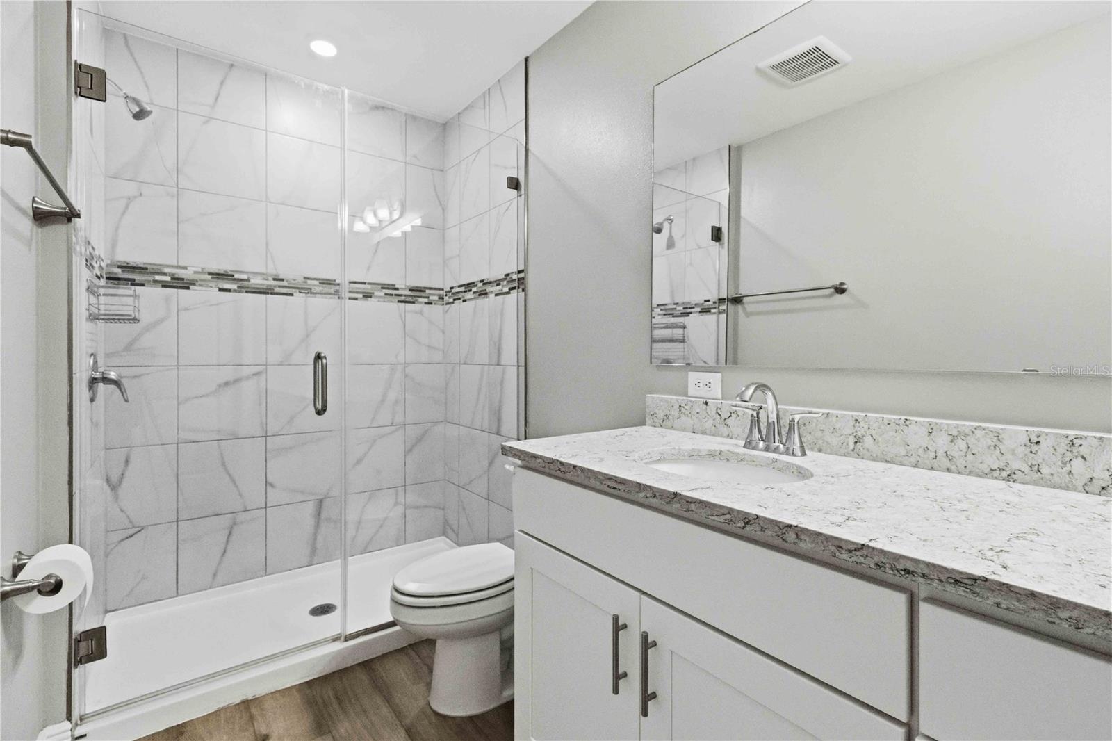 10007 Dolphin Gull Cir Property Photo 21