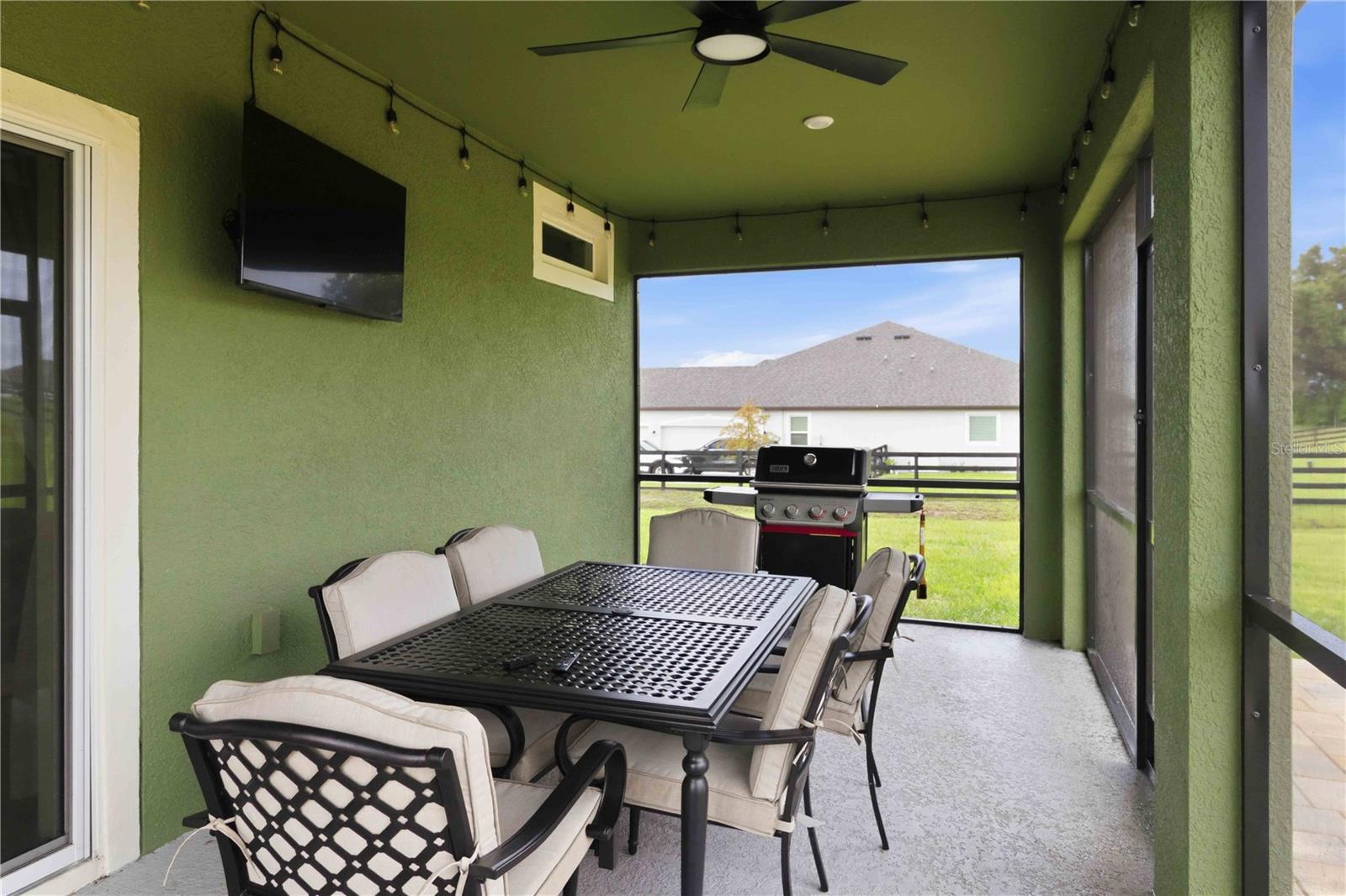 10007 Dolphin Gull Cir Property Photo 26